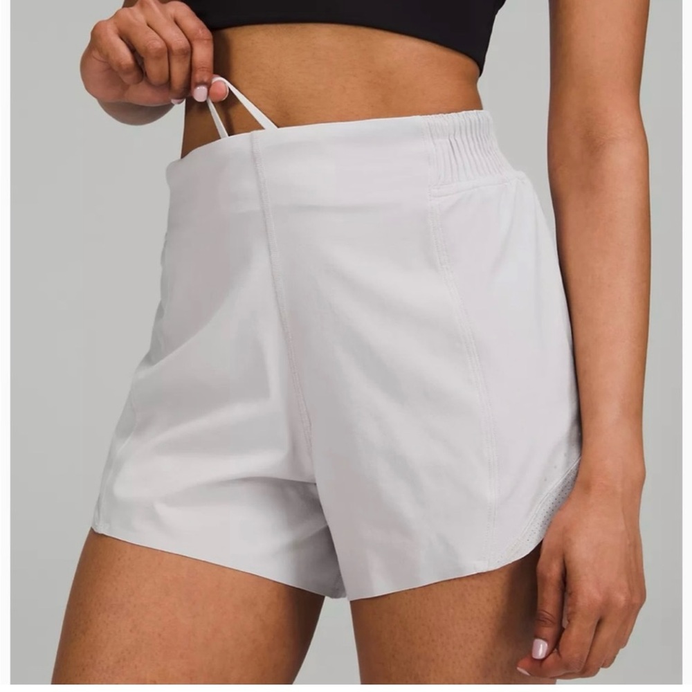 Lululemon Hotty Hot 4” HR Shorts